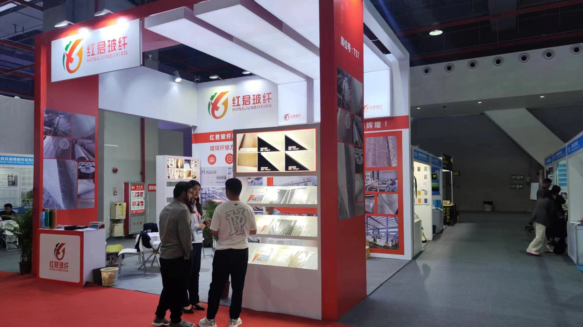 强乱强乱中文字幕